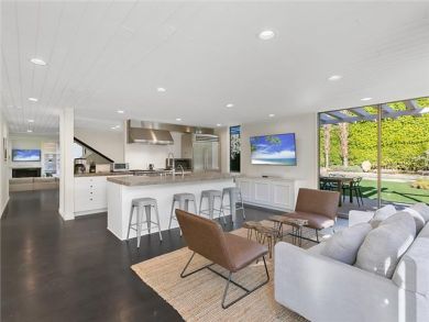 Malibu Luxury Rental Sleeps 12 Guests.